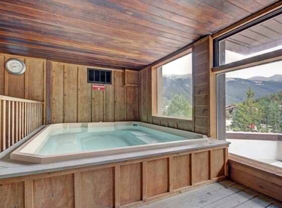 Mountain Plaza at Center Village by Copper Mountain Lodging allows check-in for 18 year-old guests