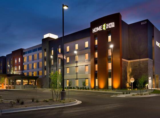 Home2 Suites by Hilton Glendale - Westgate allows check-in for 18 year-old guests