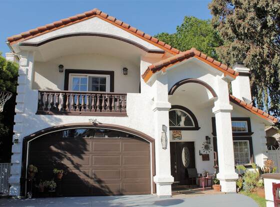 Sweet Dreams B&B allows check-in for 18 year-old guests