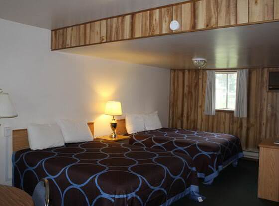 El Rancho Motel allows check-in for 18 year-old guests