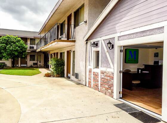 M Motel allows check-in for 18 year-old guests