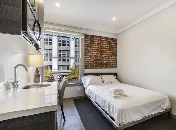 Calista Organic Hotel allows check-in for 18 year-old guests