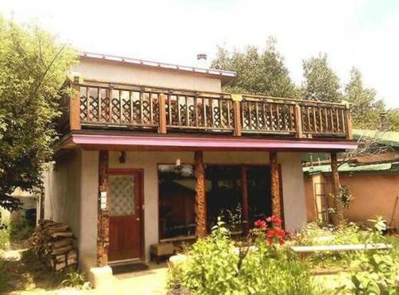 Royal Bear Lodge & Casita allows check-in for 18 year-old guests