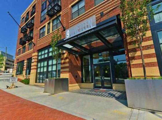 1919 Clarendon by Executive Apartments allows check-in for 18 year-old guests