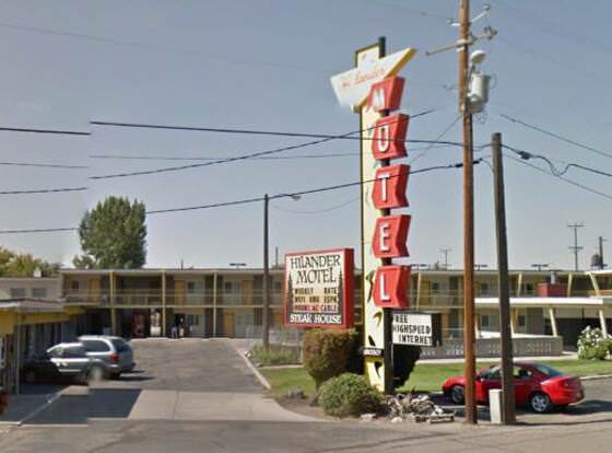 Hilander Motel allows check-in for 18 year-old guests