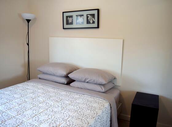 Detroit Vacation Rental allows check-in for 18 year-old guests