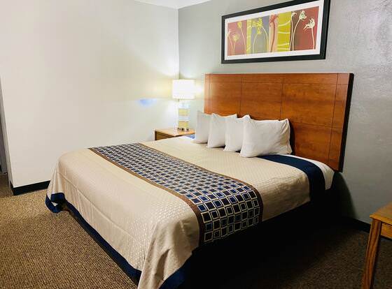 USA Inn allows check-in for 18 year-old guests