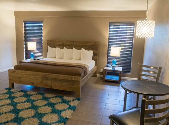 Thunderbird Hotel allows check-in for 18 year-old guests