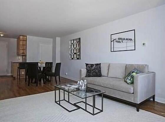 2 BEDROOM on Union Square Best Location allows check-in for 18 year-old guests