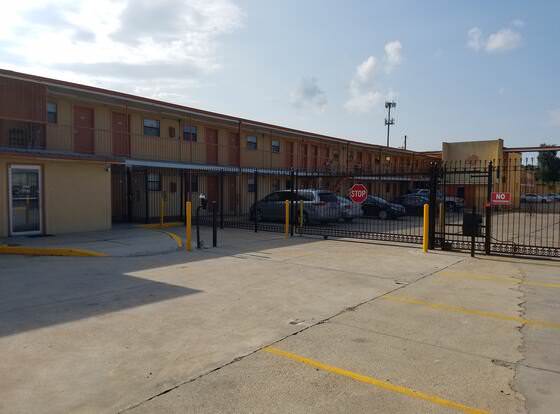 Monte Carlo Motel allows check-in for 18 year-old guests