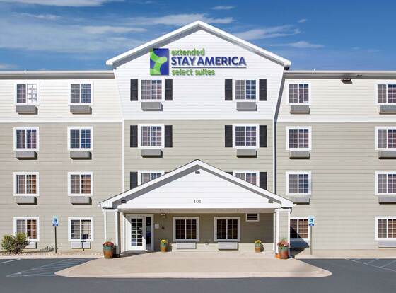 Extended Stay America Select Suites - Grand Rapids - Wyoming allows check-in for 18 year-old guests