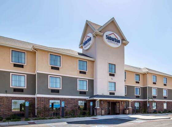 Suburban Studios Midland I-20 allows check-in for 18 year-old guests