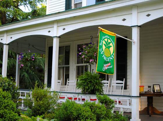 Inn On Poplar Hill allows check-in for 18 year-old guests