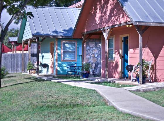 Blanco Riverside Cottages & RV allows check-in for 18 year-old guests