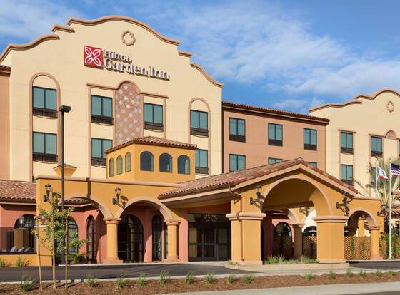 Hilton Garden Inn Lompoc allows check-in for 18 year-old guests