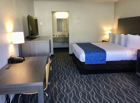Travelodge Inn & Suites by Wyndham Missoula University Park allows check-in for 18 year-old guests
