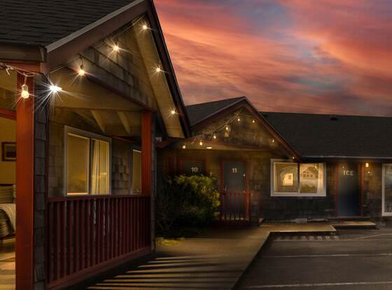 Surf & Sand Inn allows check-in for 18 year-old guests