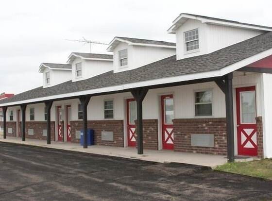 Quik Stop and Motel allows check-in for 18 year-old guests