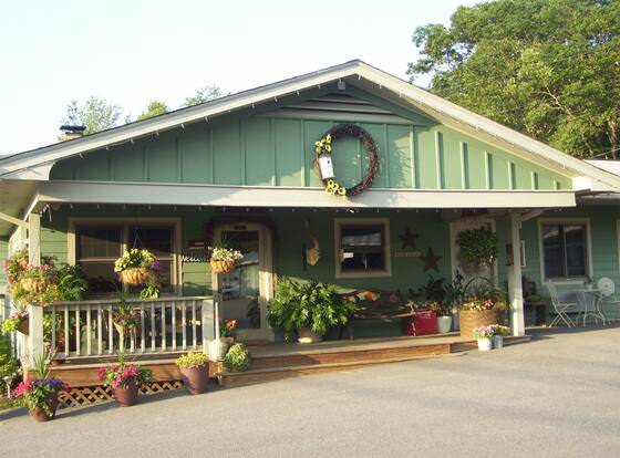 The Garrett Inn allows check-in for 18 year-old guests