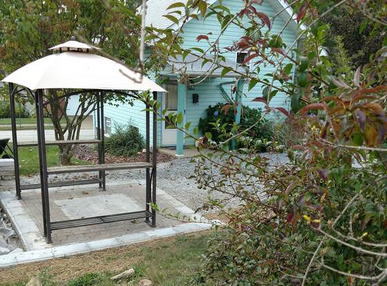 McCali Manor allows check-in for 18 year-old guests