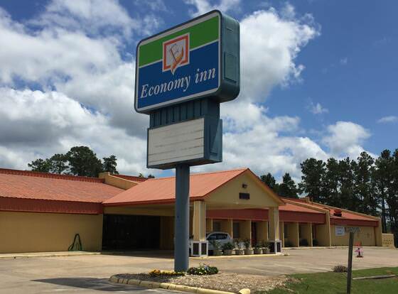 Economy Inn allows check-in for 18 year-old guests