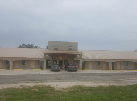 Carrizo Inn allows check-in for 18 year-old guests