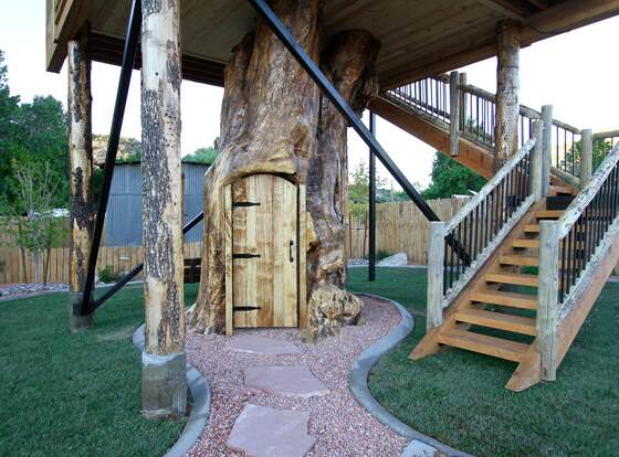 The Escape to East Zion allows check-in for 18 year-old guests