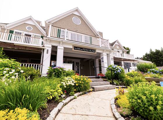 Inn On Peaks Island allows check-in for 18 year-old guests