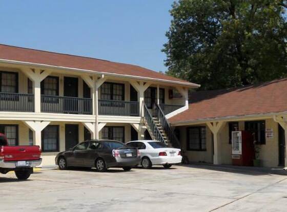 Creek Side Inn allows check-in for 18 year-old guests