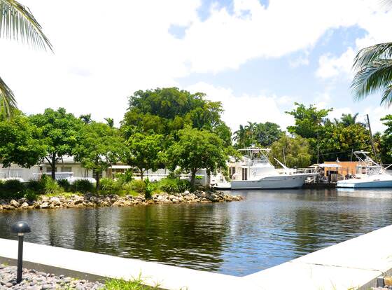 Riviera Luxury Living at River Oaks Marina and Tower allows check-in for 18 year-old guests