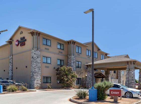 Best Western Plus Big Lake Inn allows check-in for 18 year-old guests