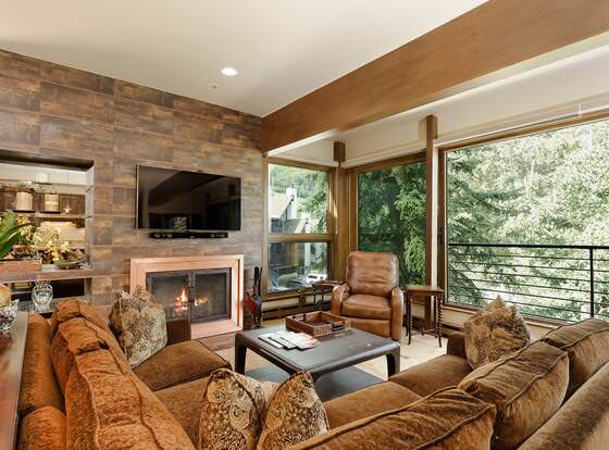 Durant Condominiums by Frias allows check-in for 18 year-old guests