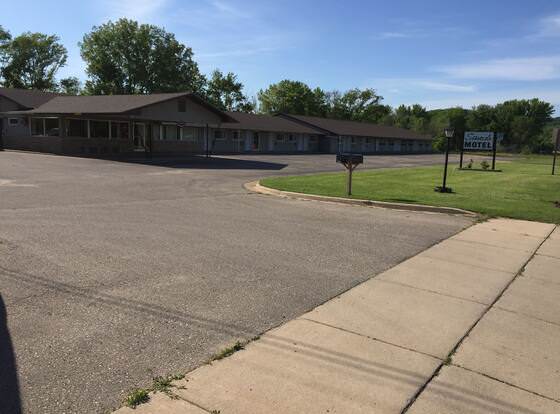 Sands Motel allows check-in for 18 year-old guests