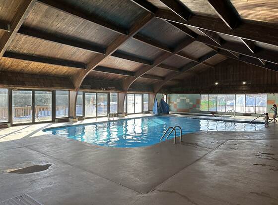 Snowriver Mountain Resort allows check-in for 18 year-old guests