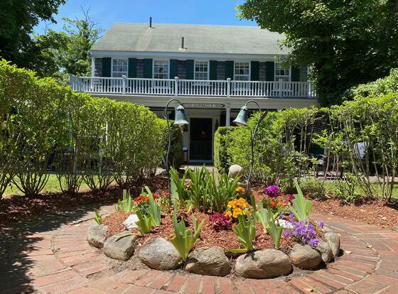 The Barnacle Inn allows check-in for 18 year-old guests