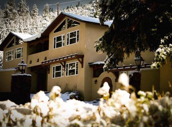 Shady Brook Inn and Resort allows check-in for 18 year-old guests