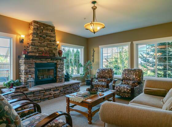 Granite Hills Inn allows check-in for 18 year-old guests