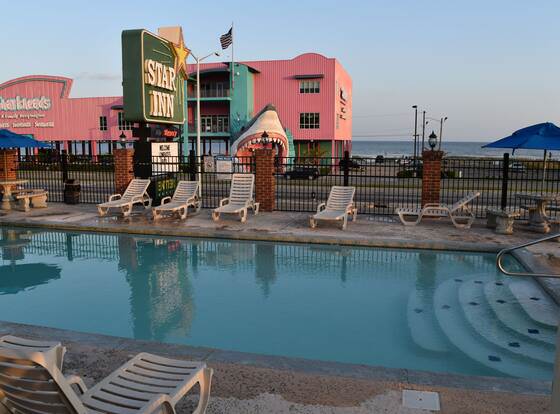 Star Inn Biloxi allows check-in for 18 year-old guests