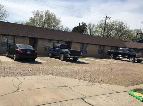 Coronado West Motel allows check-in for 18 year-old guests