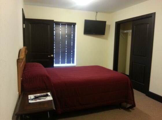 The Oasis Extended Stay allows check-in for 18 year-old guests