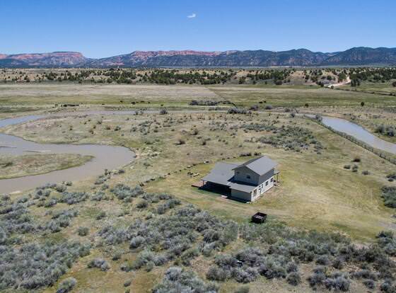 Sevier River Retreat allows check-in for 18 year-old guests