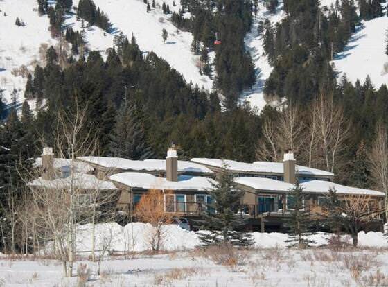 Snow Ridge by JHRL allows check-in for 18 year-old guests