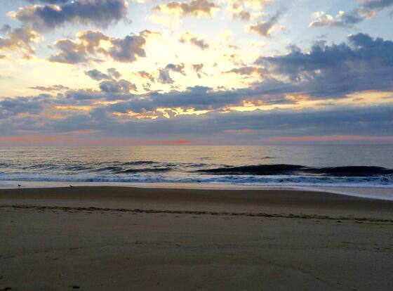 Atlantic Oceanside Dewey allows check-in for 18 year-old guests