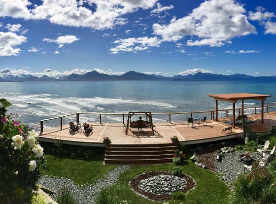 Homer Inn and Spa allows check-in for 18 year-old guests