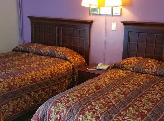 Capitol Inn And Suites allows check-in for 18 year-old guests