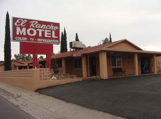 El Rancho Motel allows check-in for 18 year-old guests