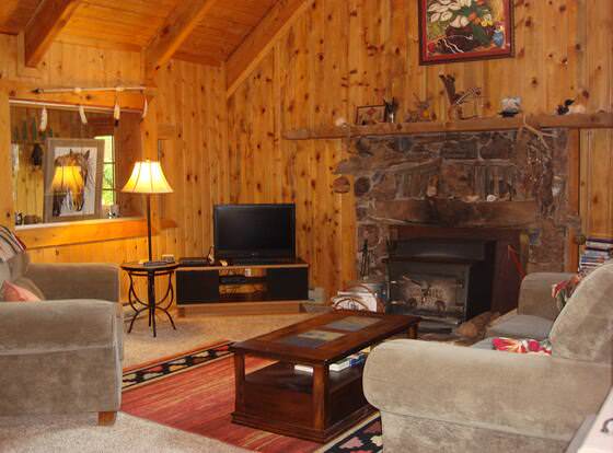 Mt. Peale Sanctuary and Retreat Cabins allows check-in for 18 year-old guests