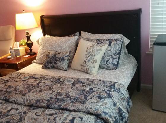 Bed and Breakfast allows check-in for 18 year-old guests