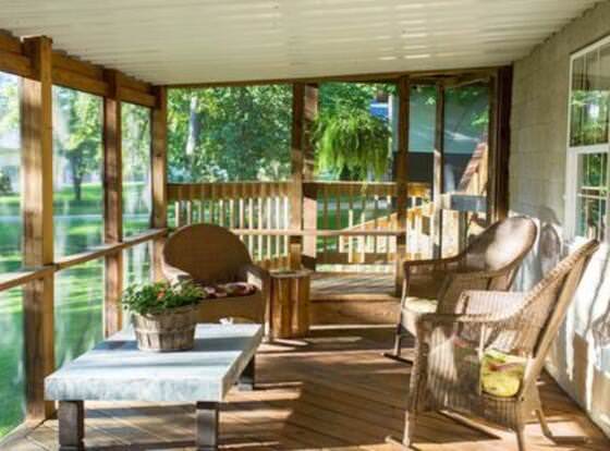 Amish Country Comfort allows check-in for 18 year-old guests