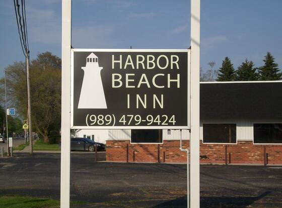Harbor Beach Inn allows check-in for 18 year-old guests